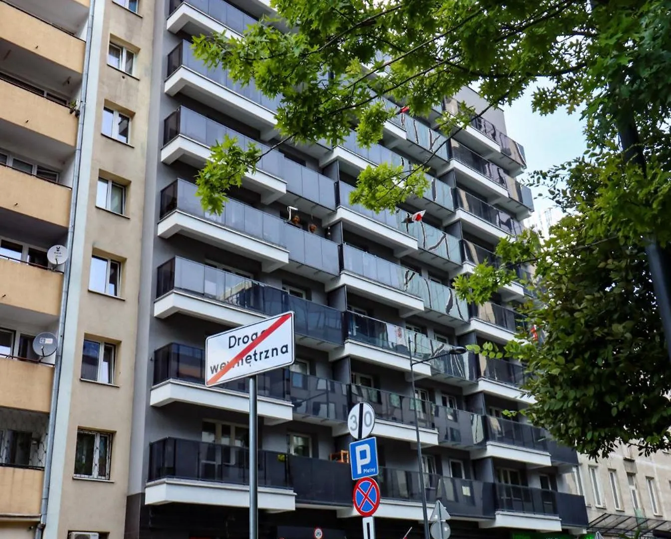 Athome Apartments - Chmielna 104 Варшава